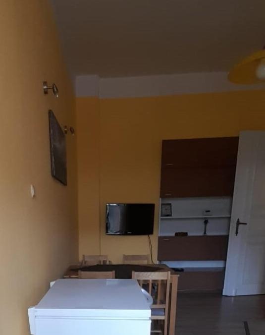 Apartament Kasztanowy Apartment Gliwice Bagian luar foto