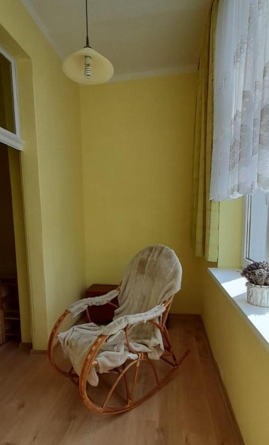 Apartament Kasztanowy Apartment Gliwice Bagian luar foto